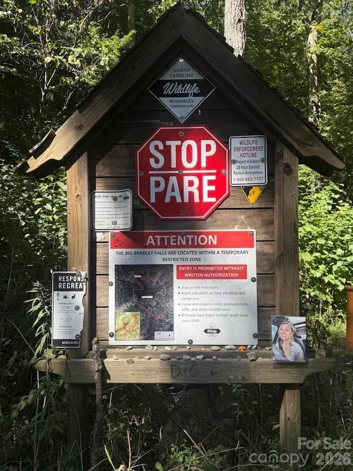 Photo of 600 Piney Gate Road