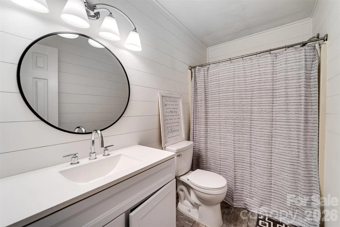 Photo of 115 Indian Trail