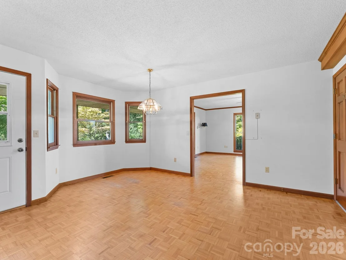 Photo of 220 Wingfield Way