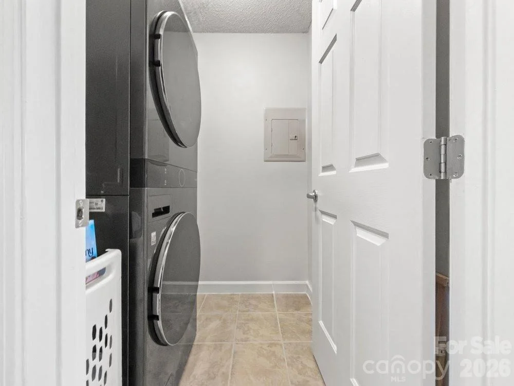 Photo of Unit 29 at 1338 Torrence Circle