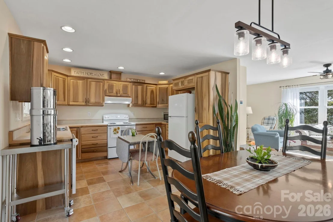 Photo of 367 Crescent Street