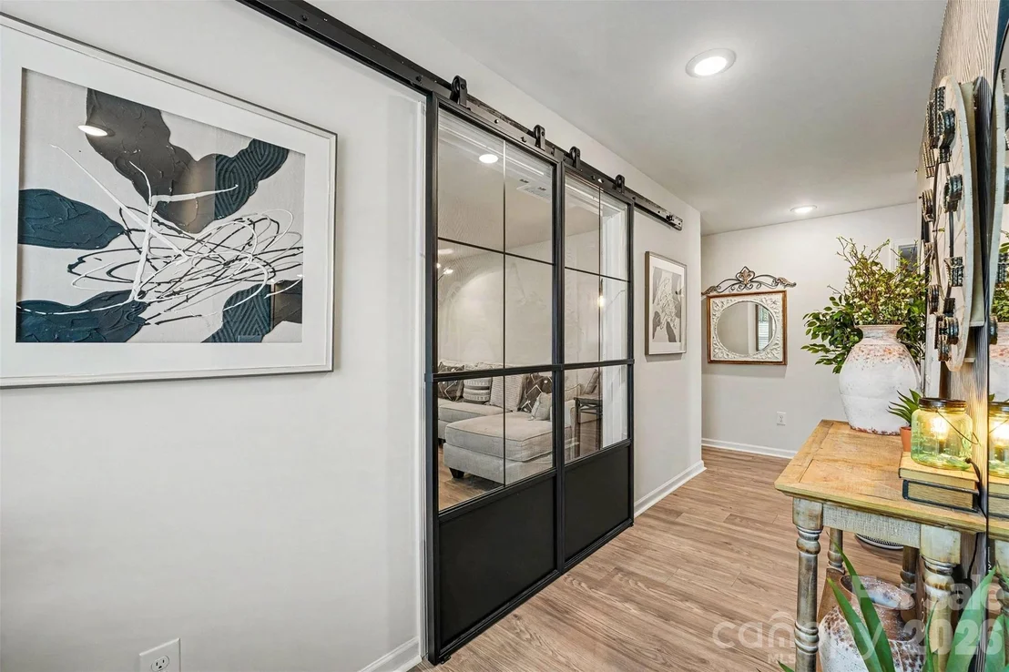 Photo of 2509 Trollinger Drive
