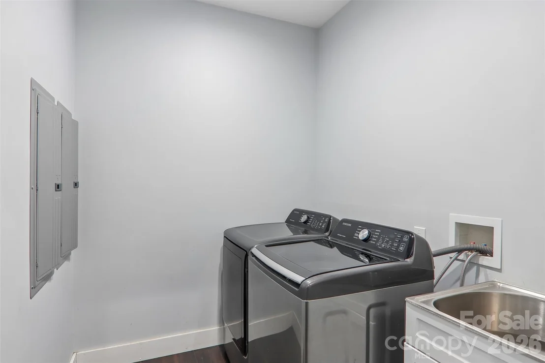 Photo of 157 Allen Drive