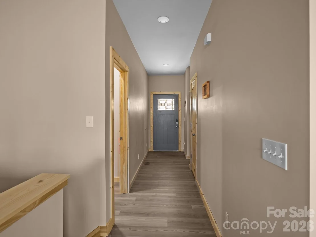 Photo of 225 Aurora Lane