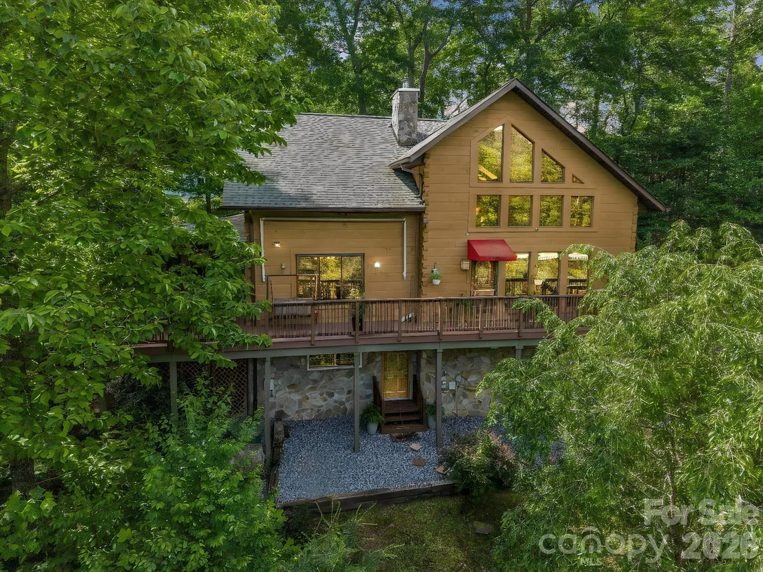 Photo of 247 Woods Road