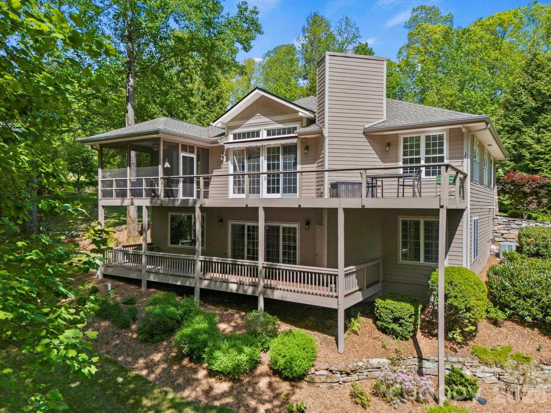 Photo of 547 Pinnacle Peak Lane