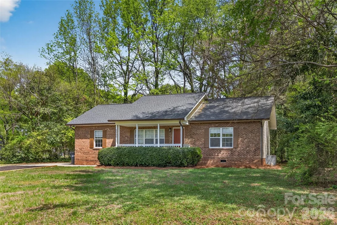 Photo of 5000 Kerr Lane