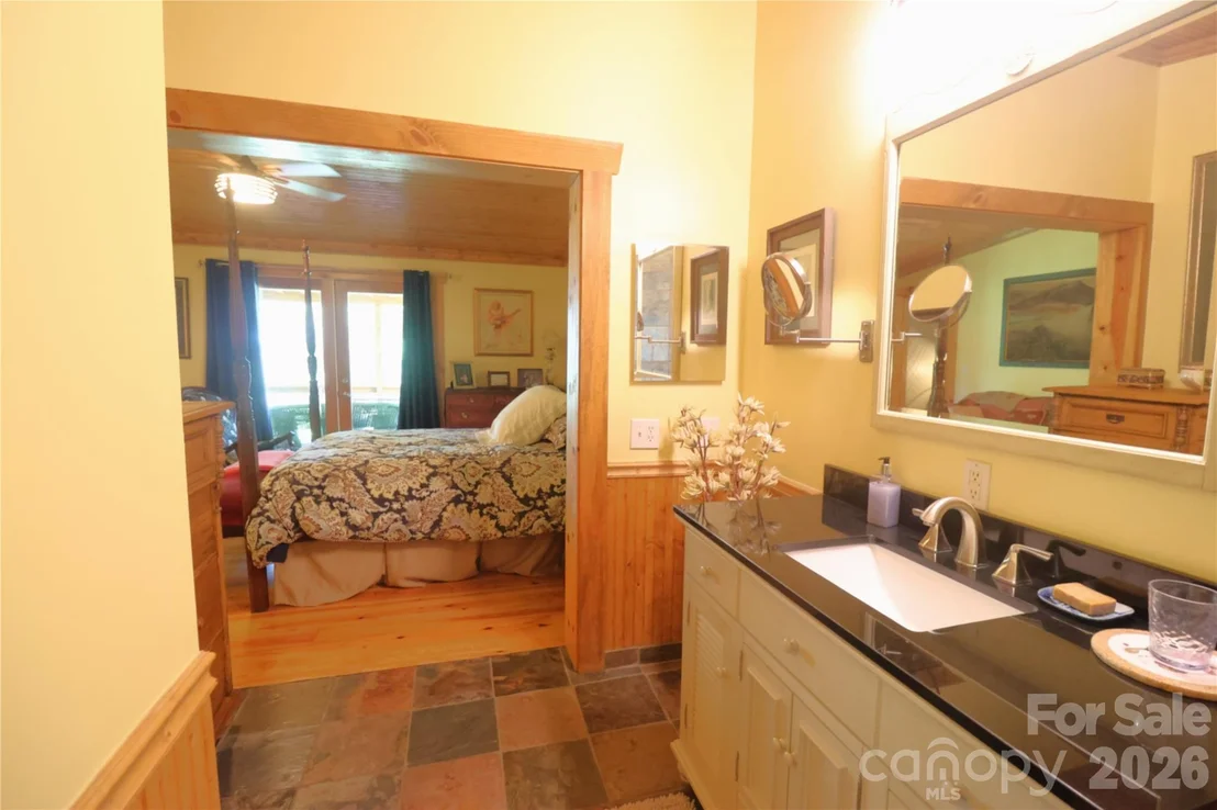 Photo of 141 Owl Haven Lane