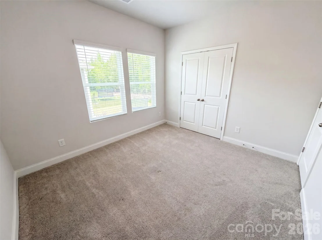Photo of 1217 Black Walnut Street