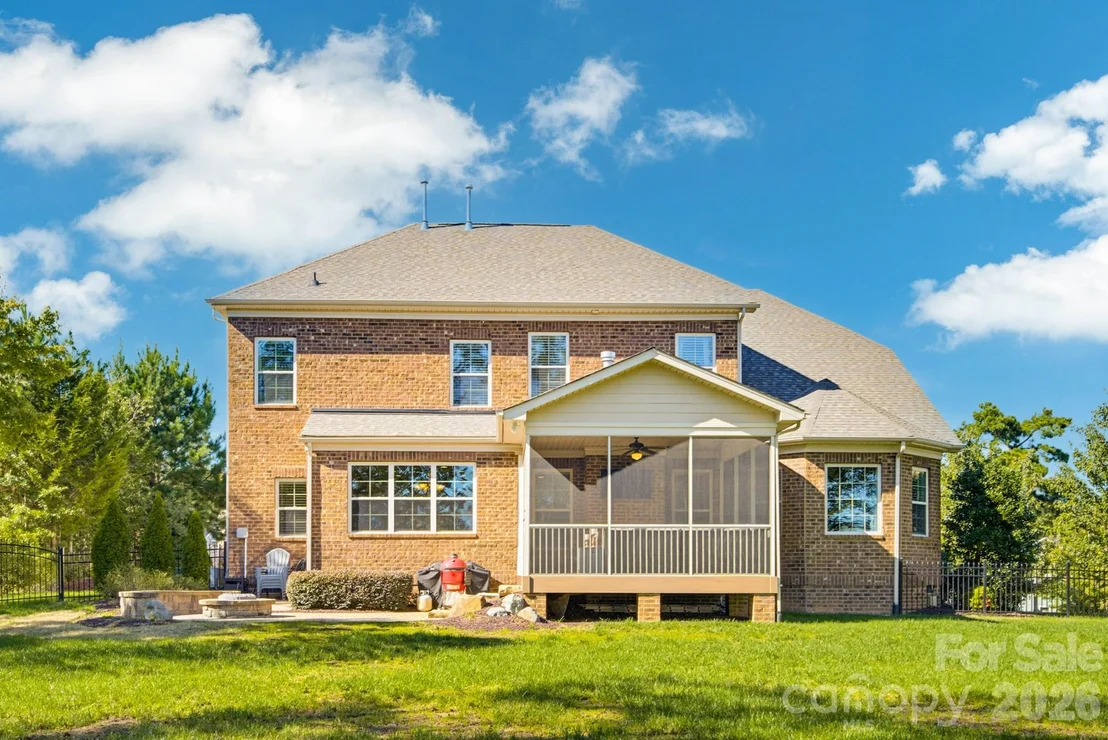 Photo of 3060 Feathers Drive