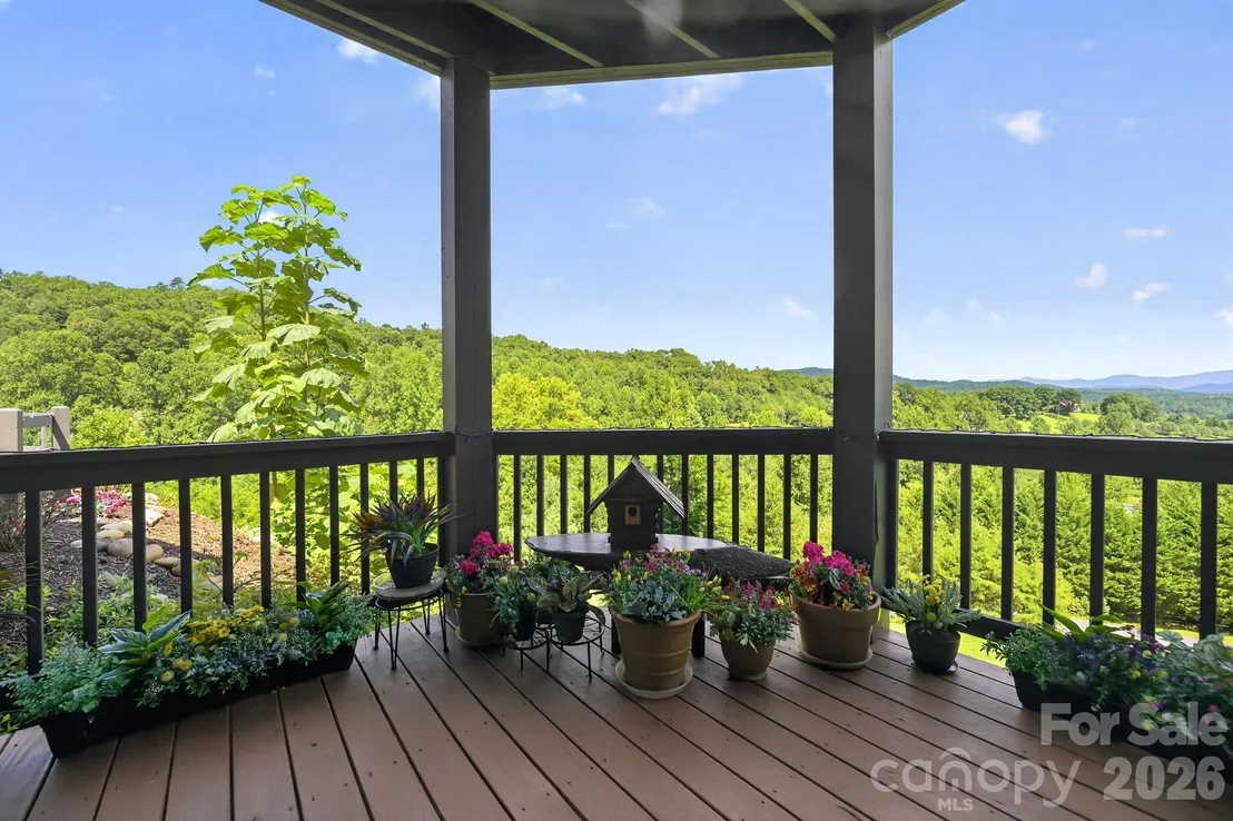 Photo of 100 Brookstone Mountain Trail