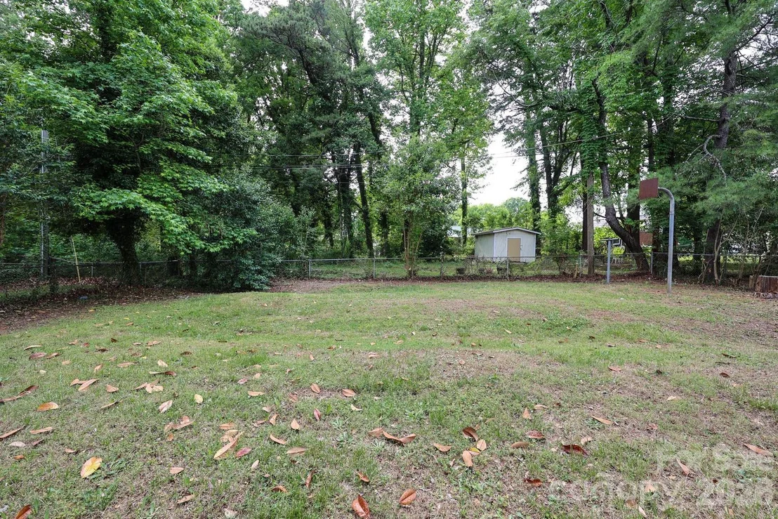 Photo of 5001 Springview Road