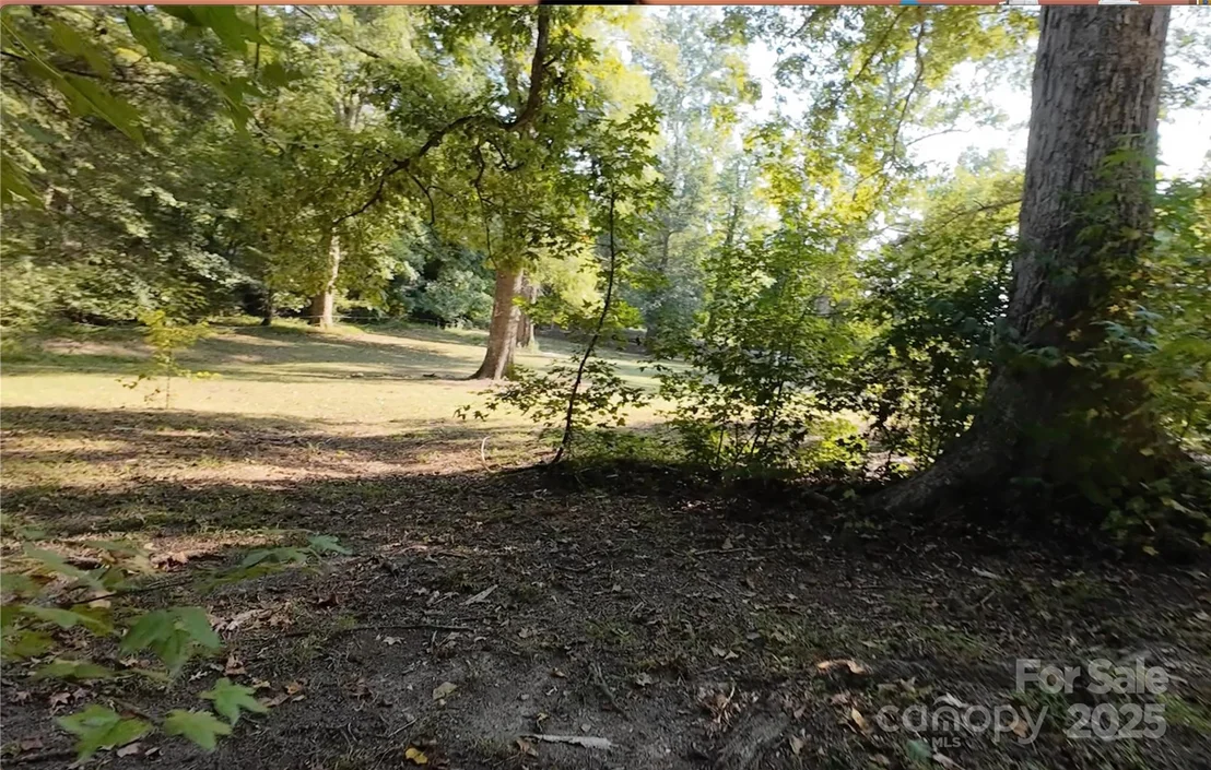 Photo of 3943 Walker Road