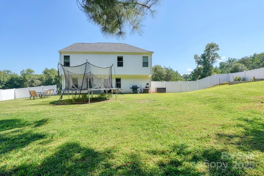 Photo of 1281 Twin Bridge Road
