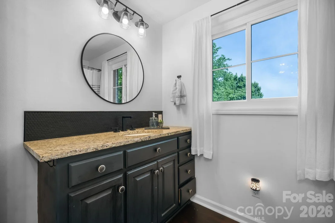 Photo of 1314 Shirebourn Drive