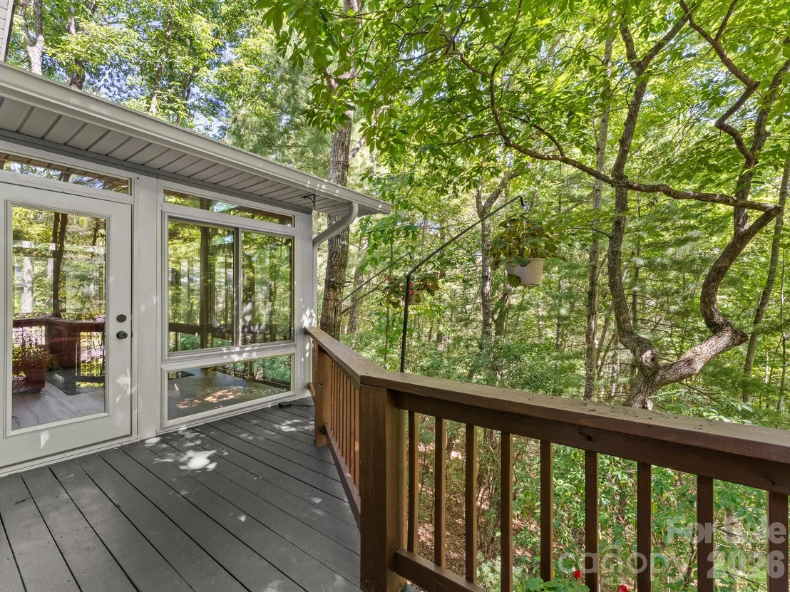 Photo of 1238 Soquili Drive