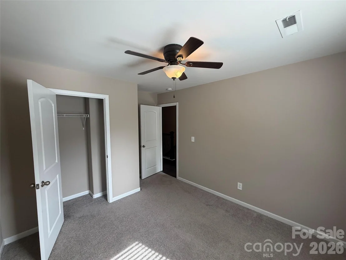 Photo of 838 Sorrel Lane