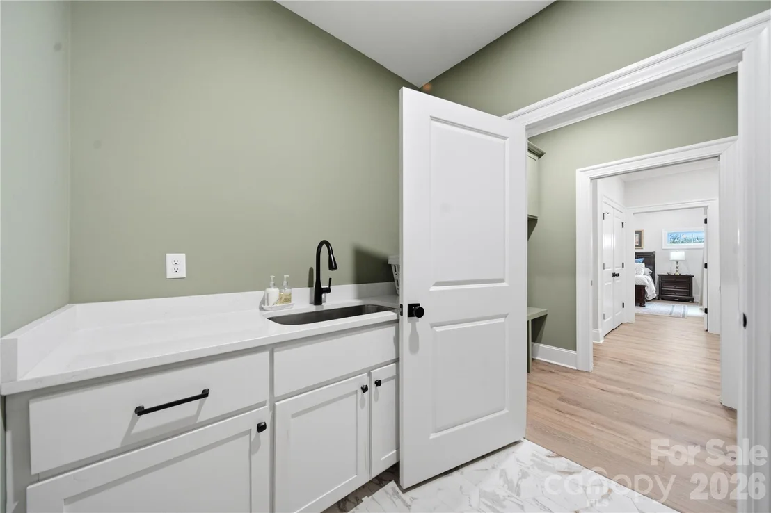 Photo of 531 Buckview Lane