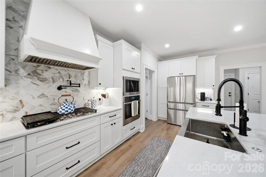 Photo of 531 Buckview Lane