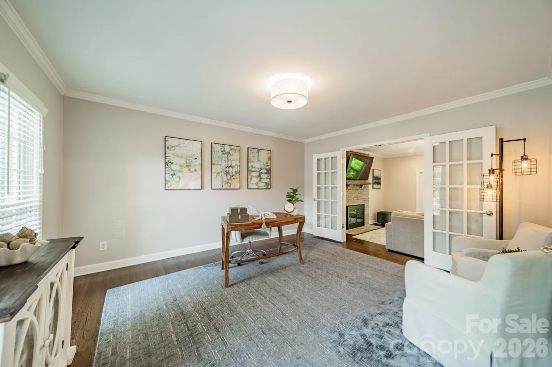 Photo of 231 S Downs Way