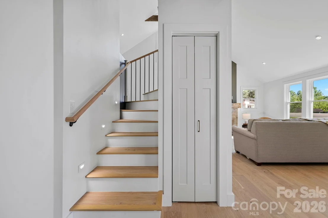 Photo of 523 Harrison Avenue