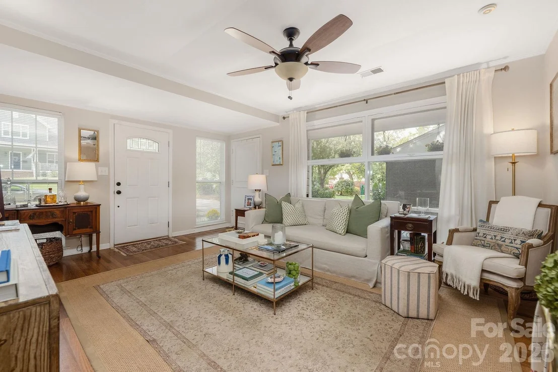 Photo of 4805 Murrayhill Road