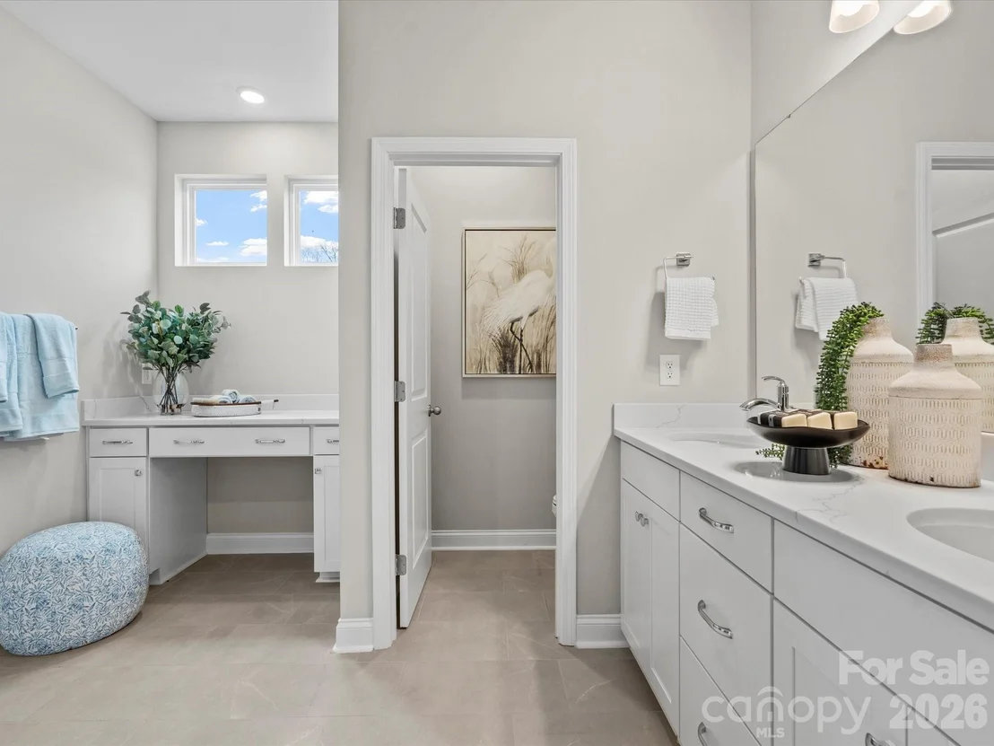 Photo of 5049 Puddle Pond Road