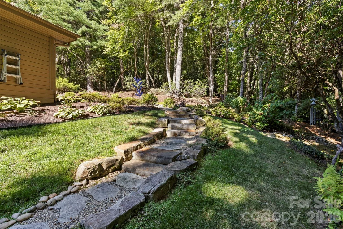 Photo of 308 Kenmure Drive