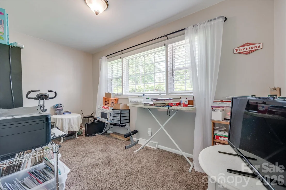 Photo of 679 Fairforest Road