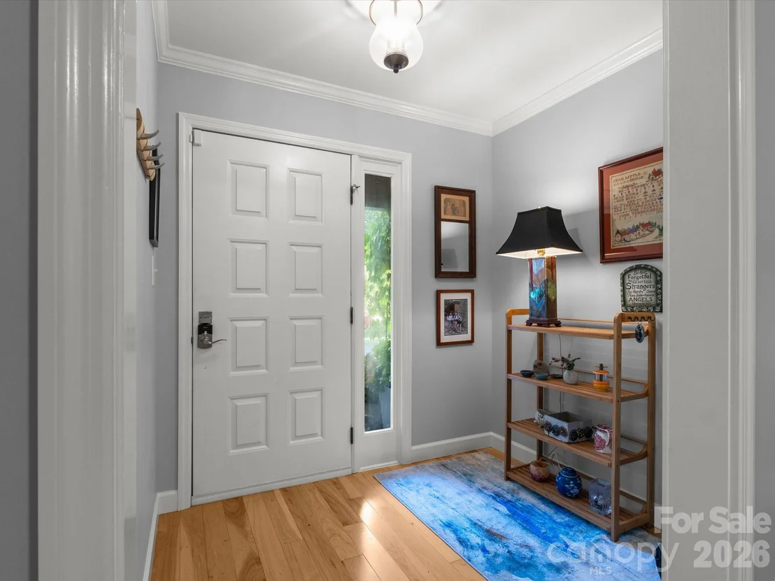Photo of 110 Aurora Drive