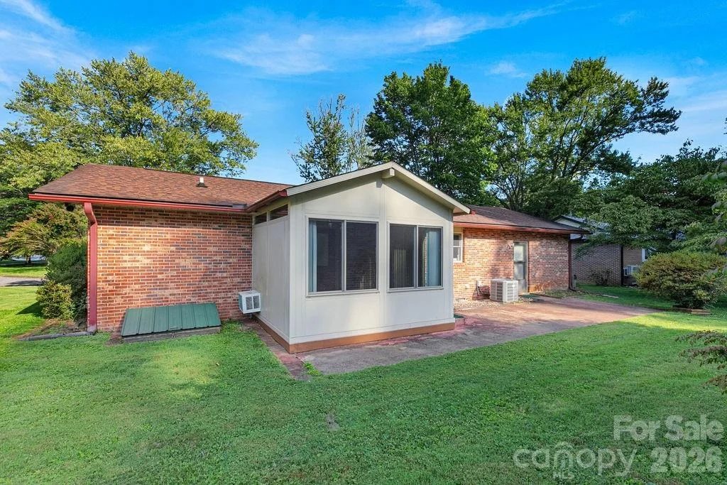 Photo of 234 Resada Drive