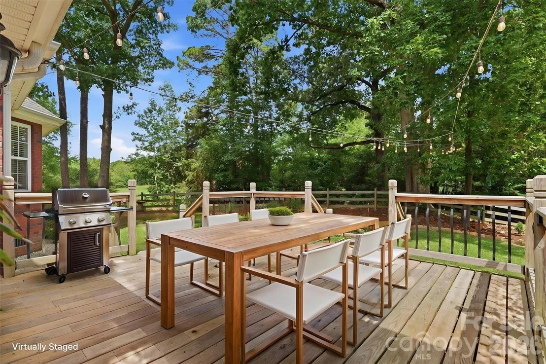 Photo of 1366 Crown Ridge Drive