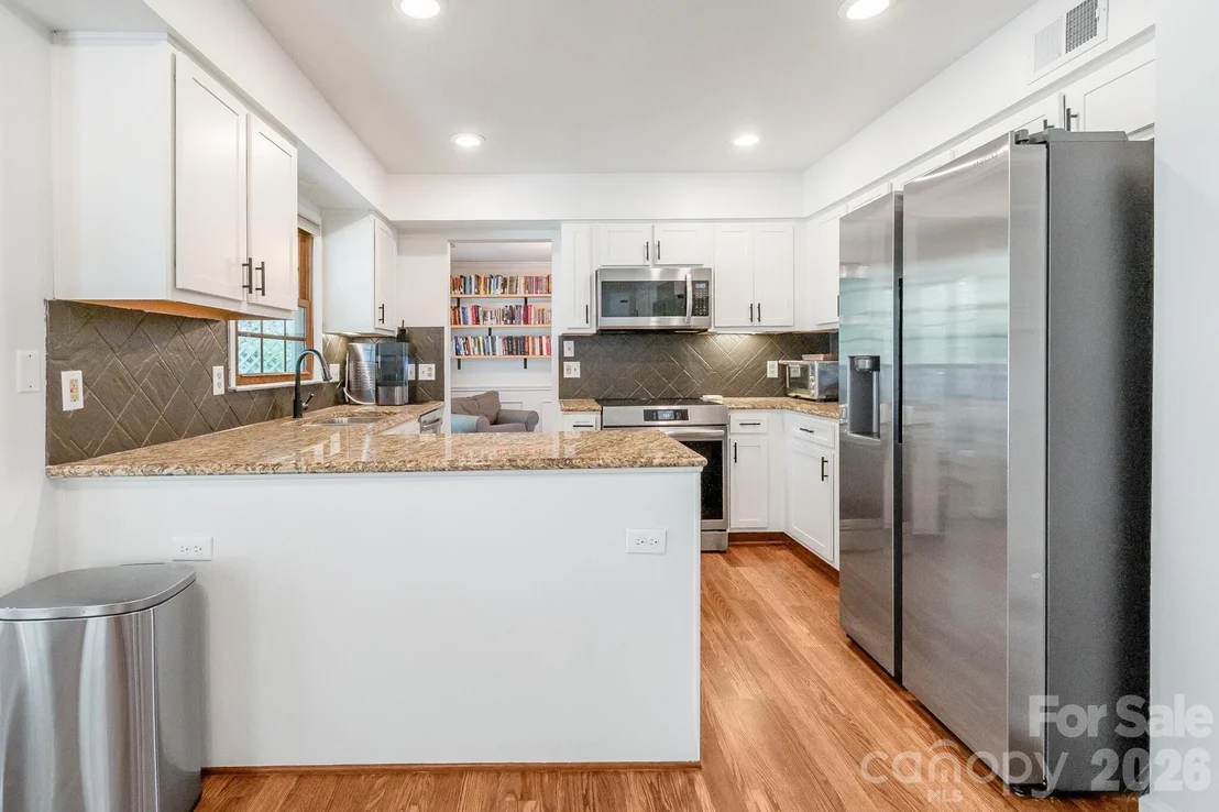 Photo of 12328 Sandringham Place