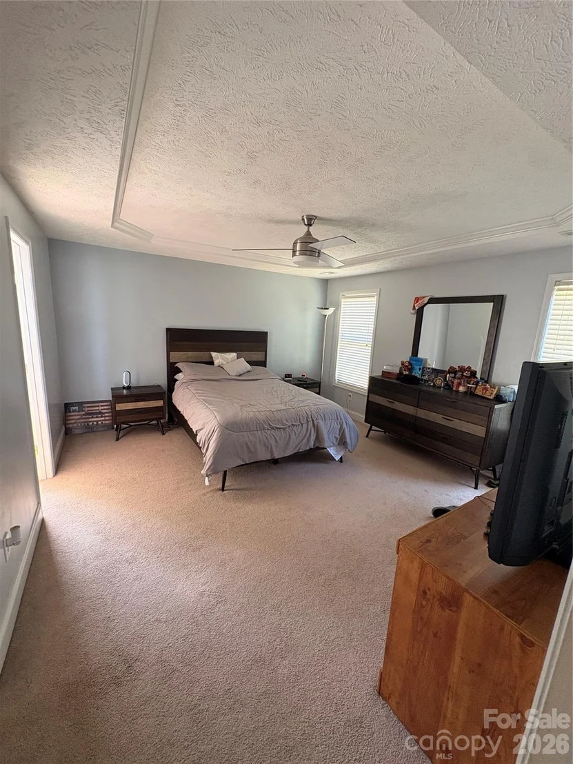 Photo of 195 Moorea Drive