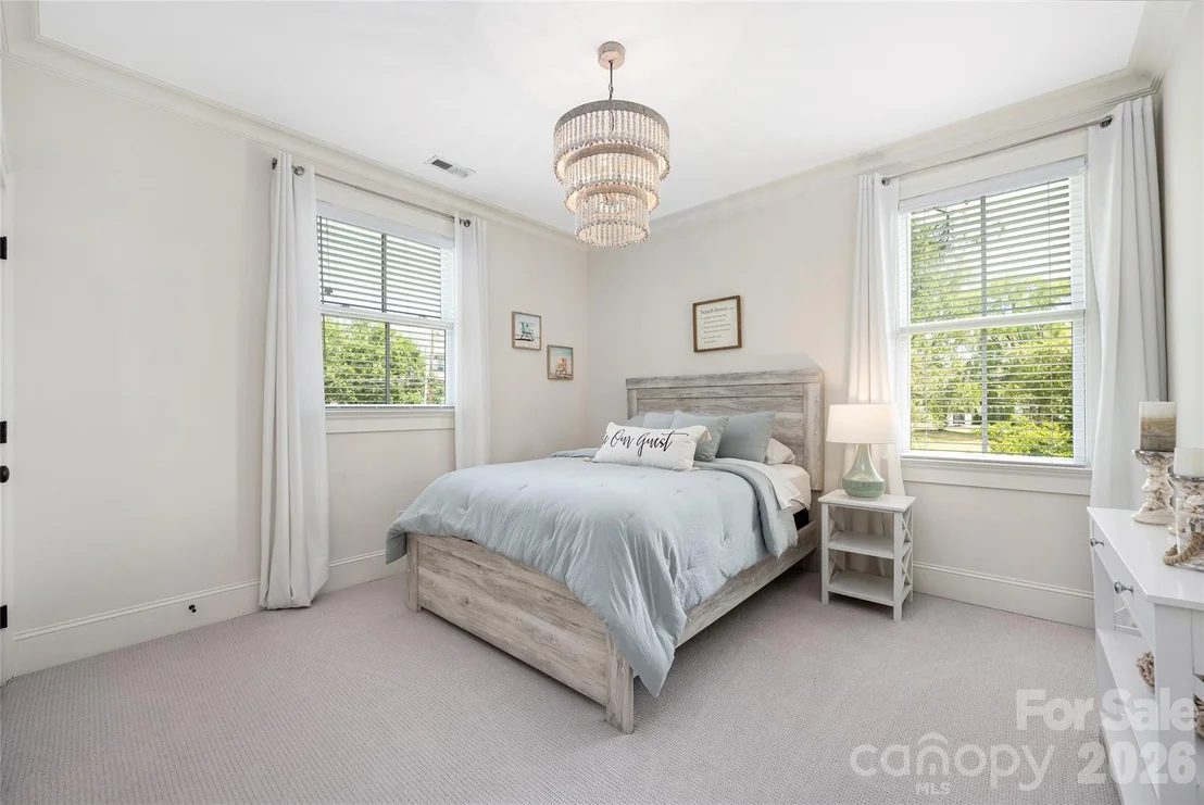 Photo of 5422 Closeburn Road