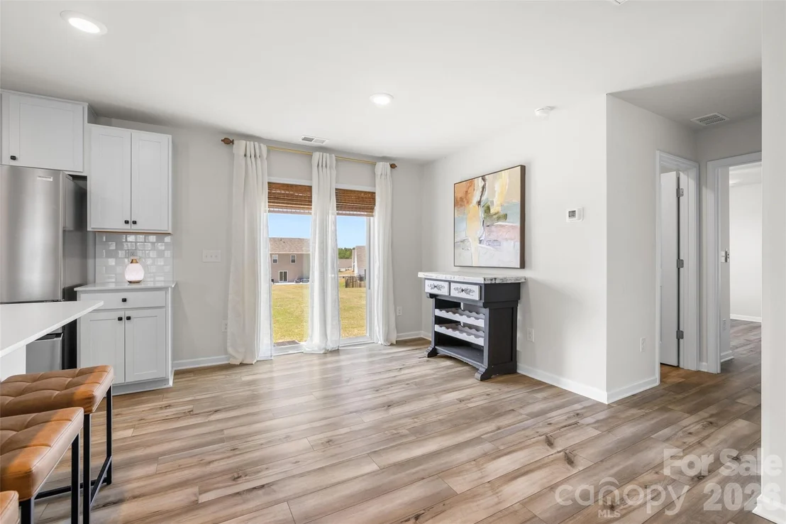 Photo of 1210 Old Fort Drive