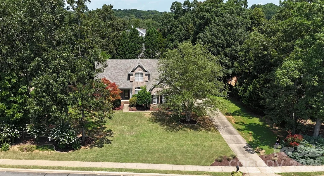 Photo of 2107 Heath Lake Drive