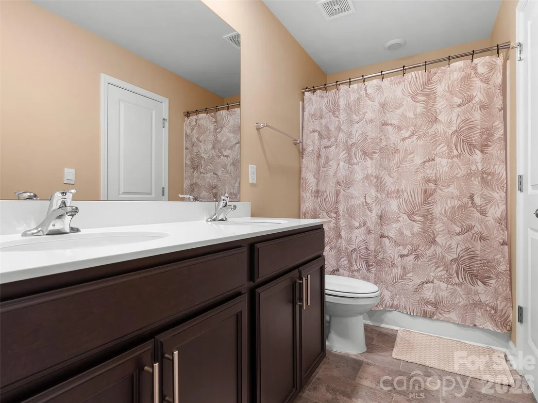 Photo of 141 Wheatfield Road