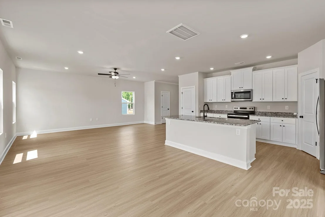 Photo of 3441 Robindale Drive
