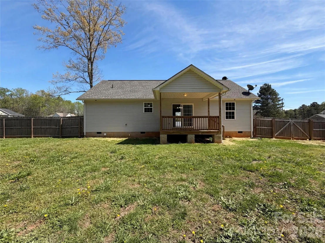 Photo of 307 Rhea Road