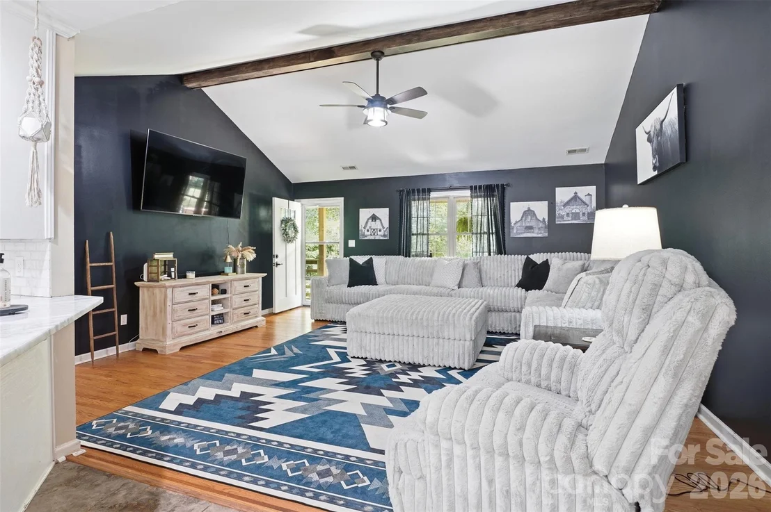 Photo of 1739 Westbrook Road