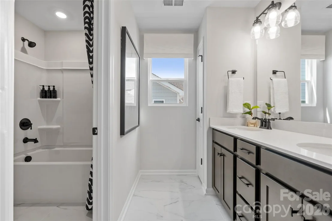 Photo of 5081 Puddle Pond Road