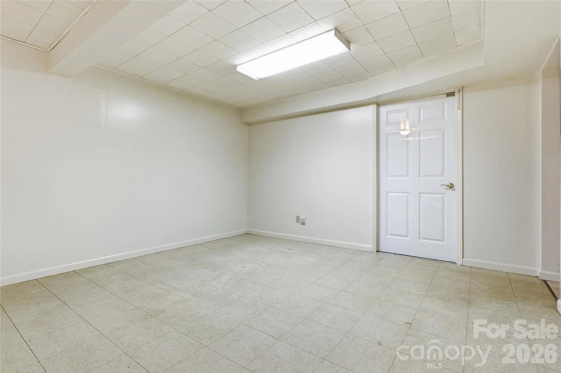 Photo of 123 Castleton Lane