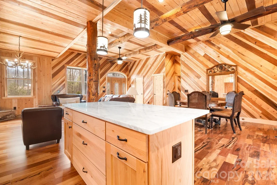 Photo of 449 Hampton Ridge Road