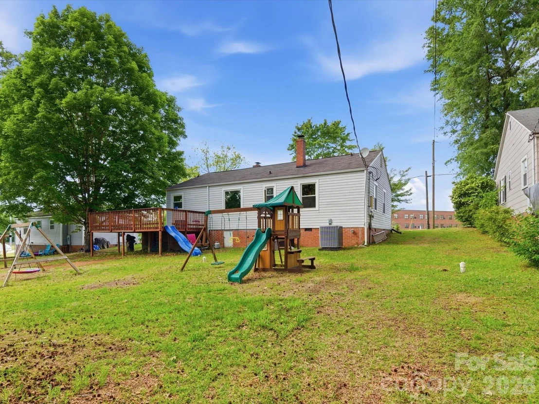 Photo of 620 Normandy Road