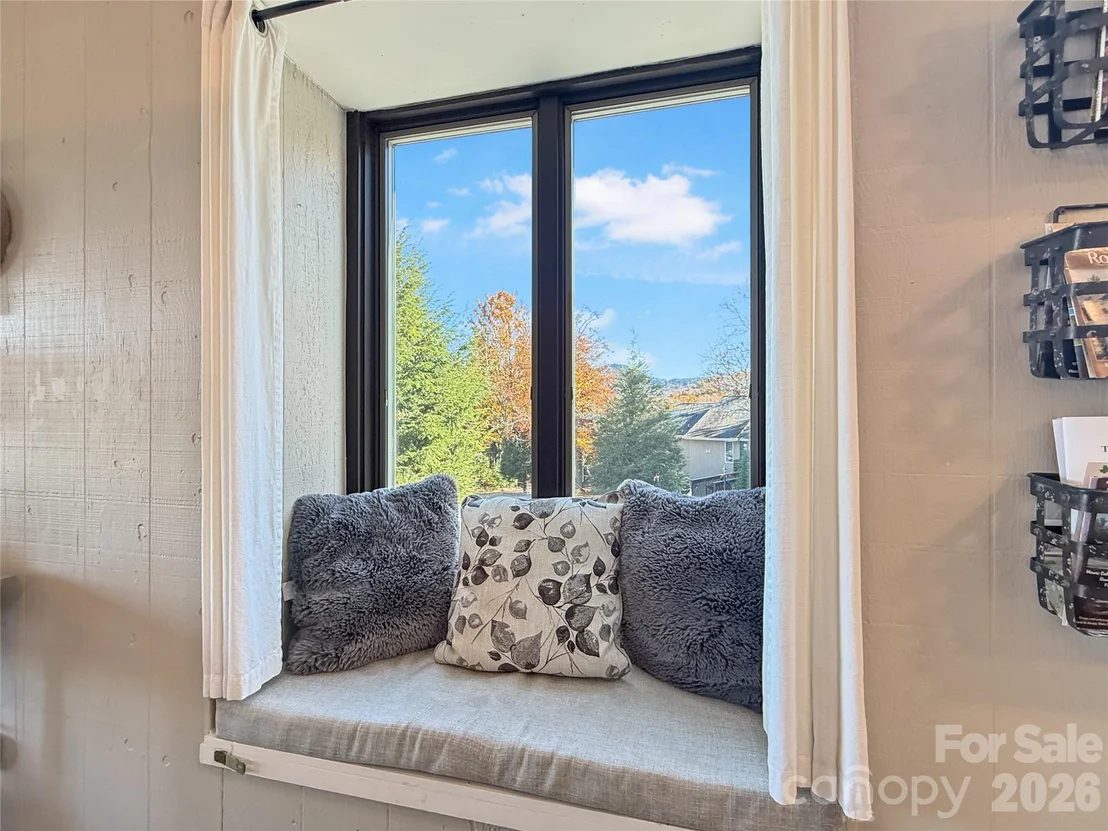 Photo of Unit D12 at 367 Skyleaf Drive