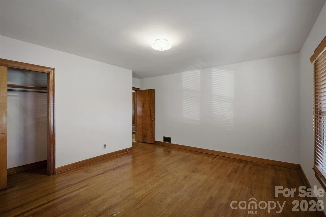 Photo of 114 Harris Drive