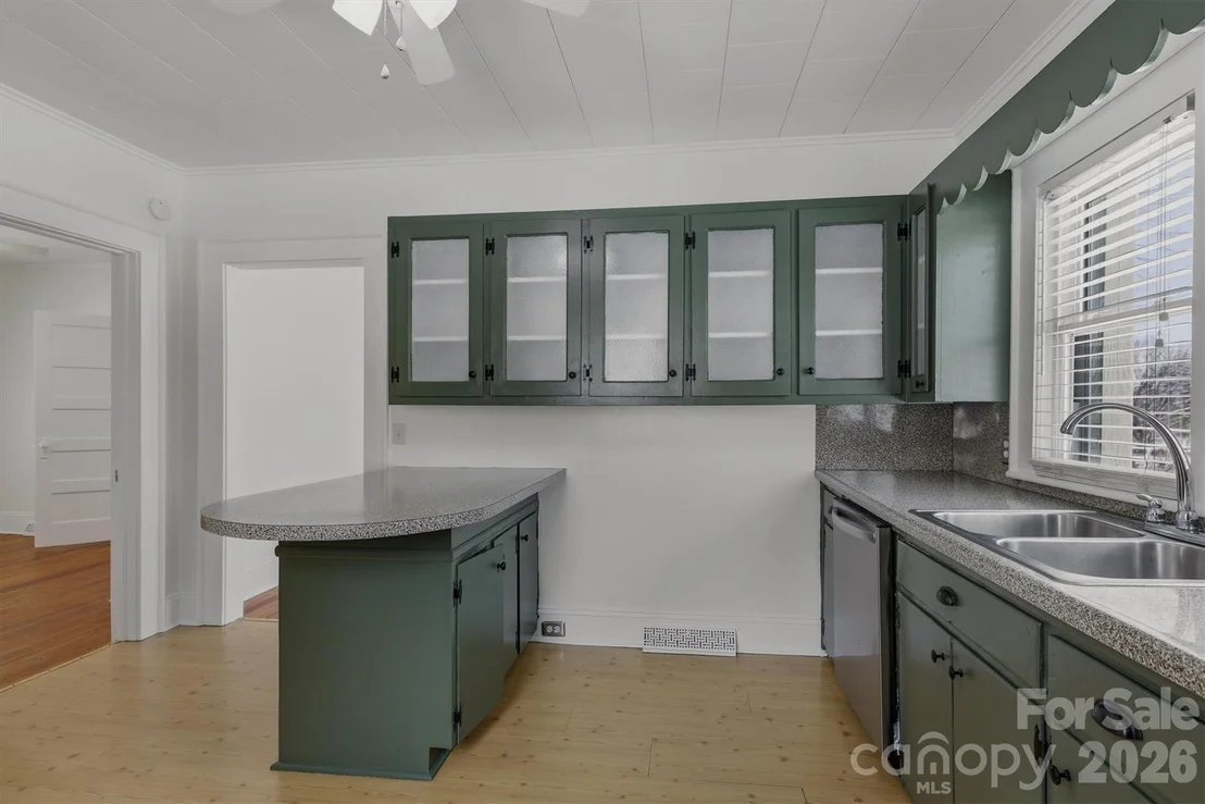 Photo of 112 Myrtle Street