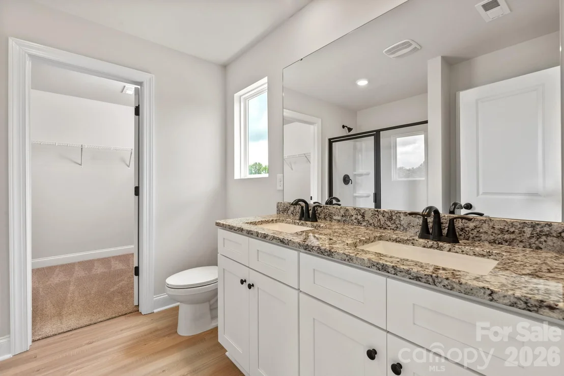 Photo of 810 Willow Estates Drive