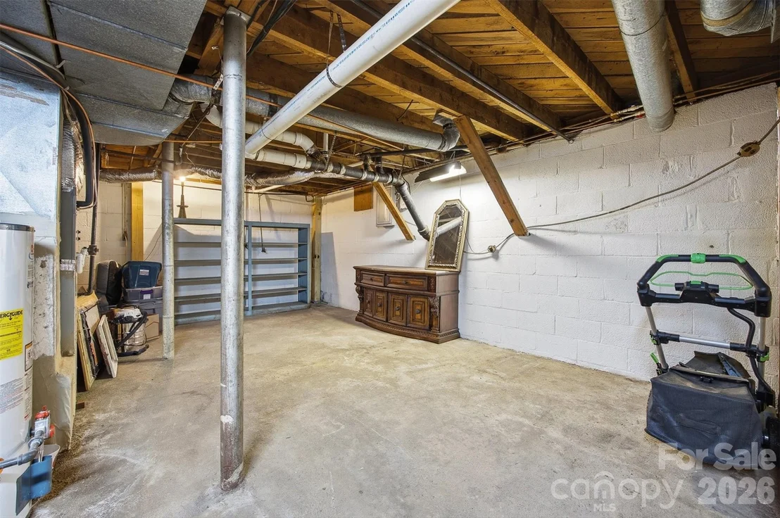 Photo of 44 Forest Avenue